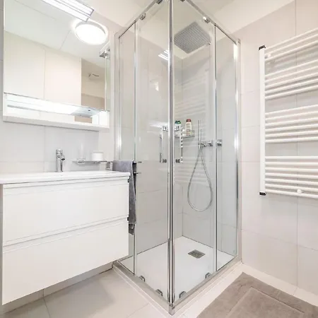 Lucedimare - Designwohnung & Meerblick In Apartamento Alassio