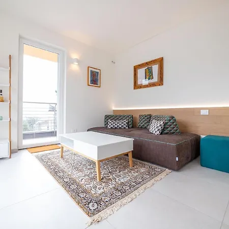 Lucedimare - Designwohnung & Meerblick In *